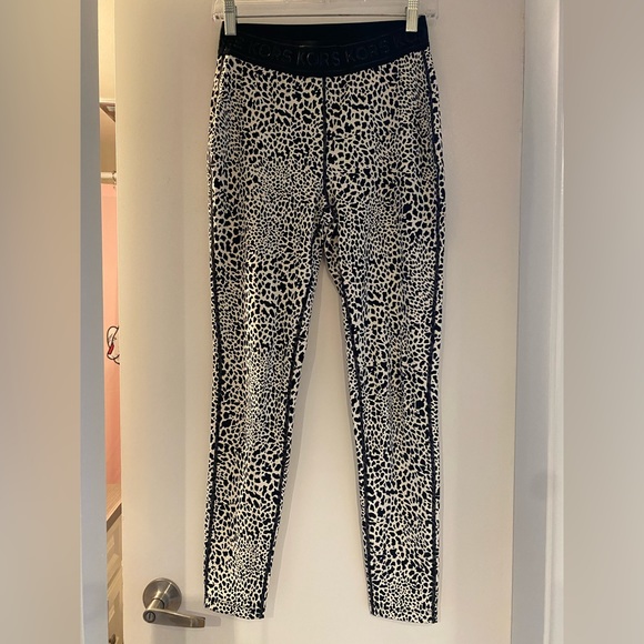 Michael Kors leggings - Picture 2 of 4